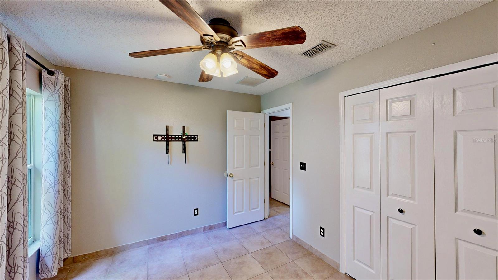 1307 RAIN FOREST LN, MINNEOLA, FL, 34715