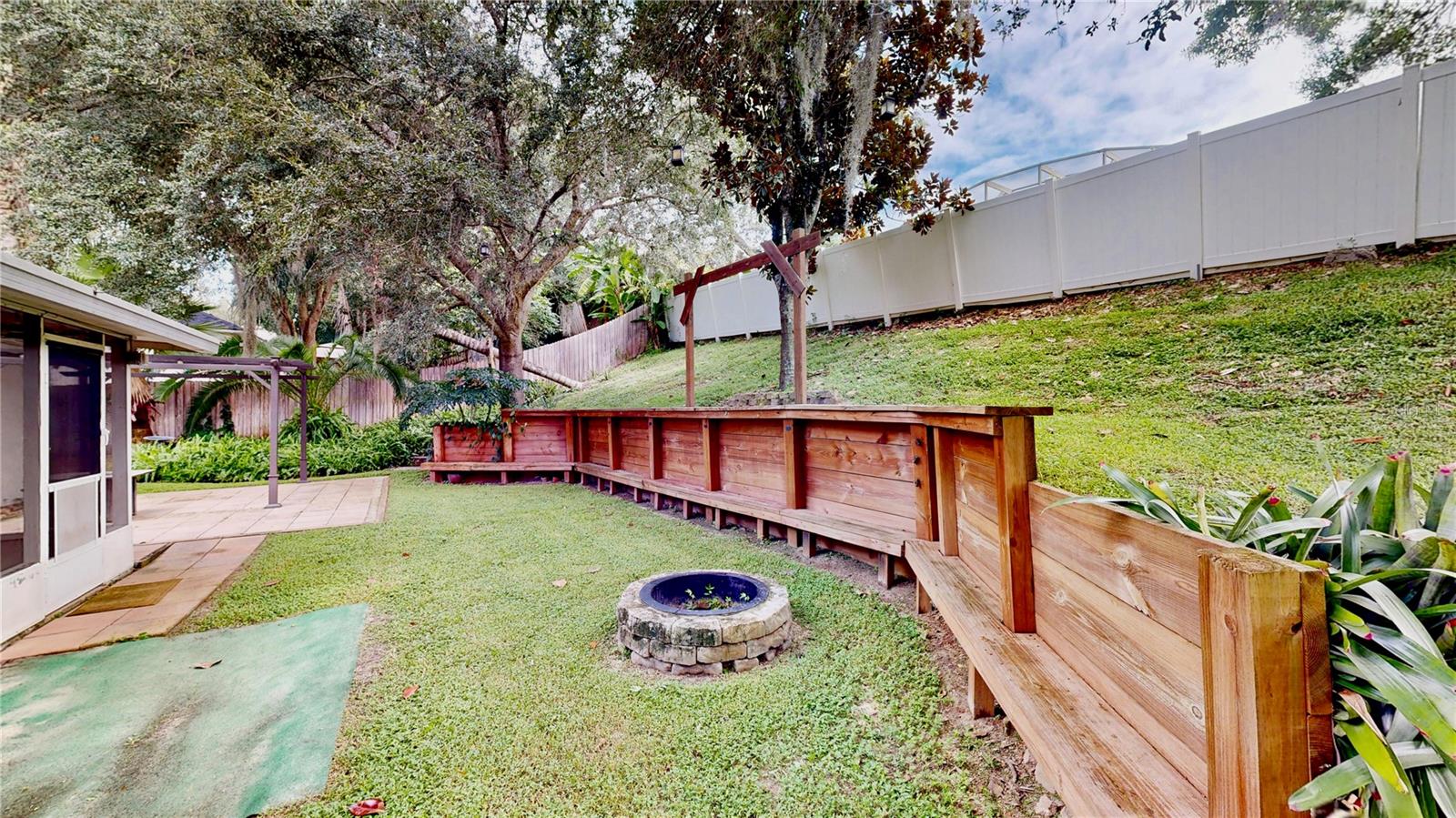 1307 RAIN FOREST LN, MINNEOLA, FL, 34715