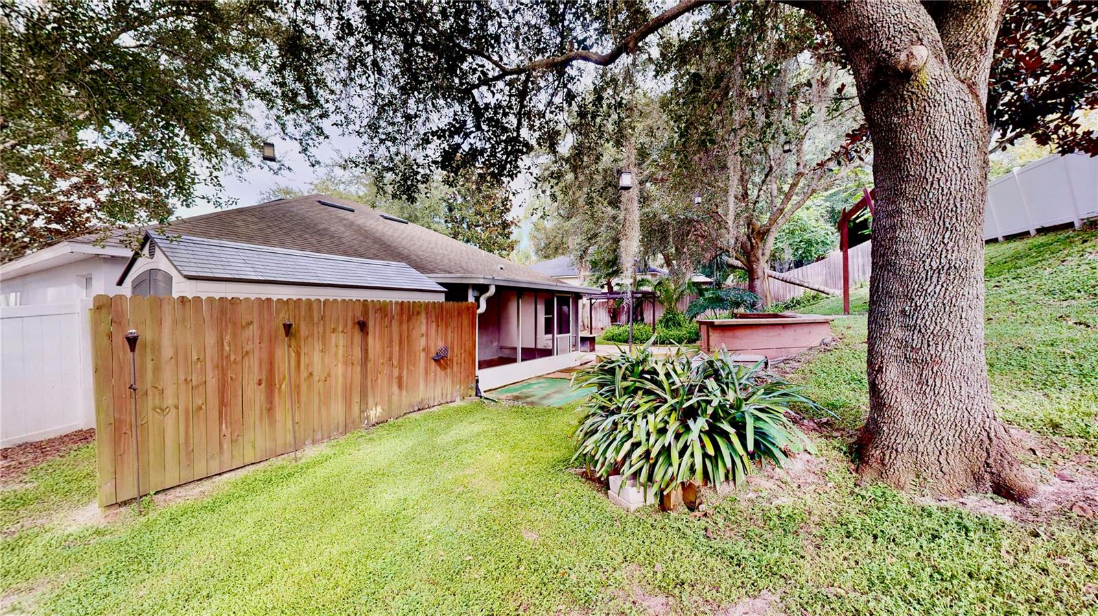 1307 RAIN FOREST LN, MINNEOLA, FL, 34715