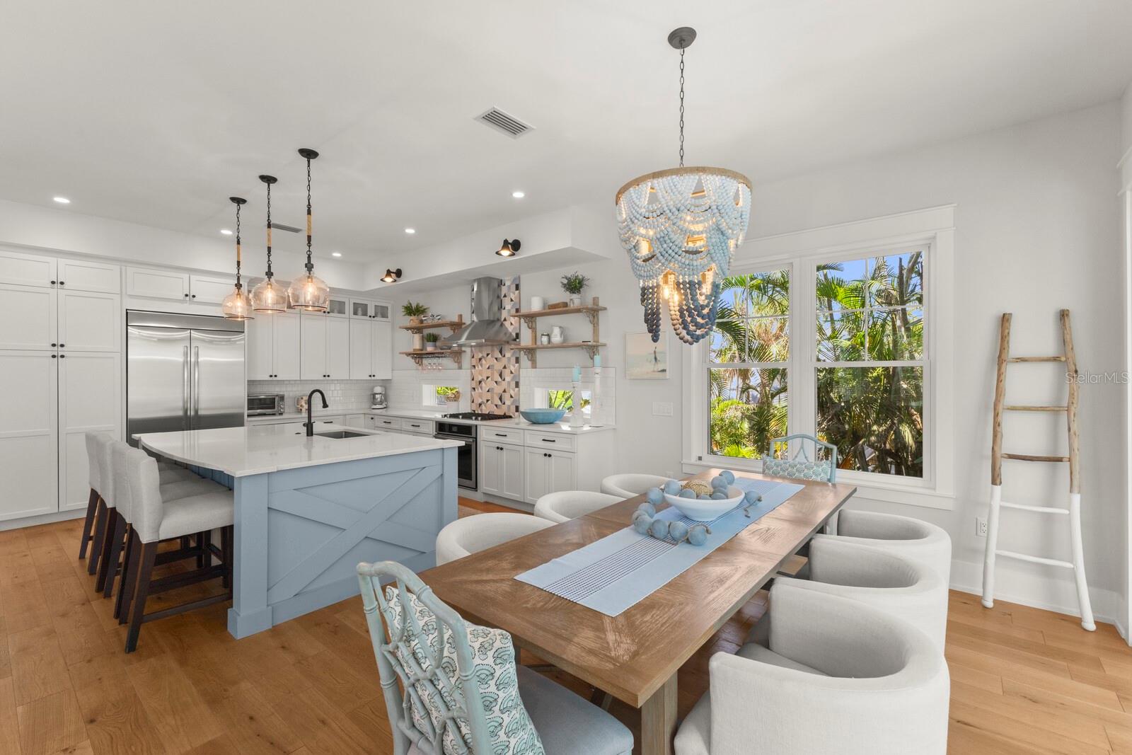 407 PINE AVE, ANNA MARIA, FL, 34216