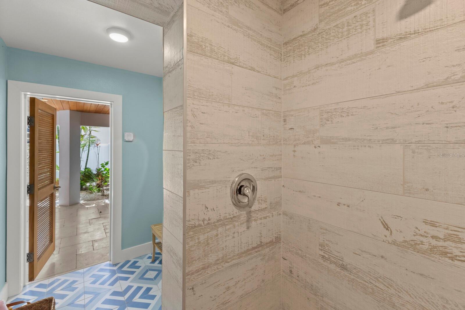 407 PINE AVE, ANNA MARIA, FL, 34216