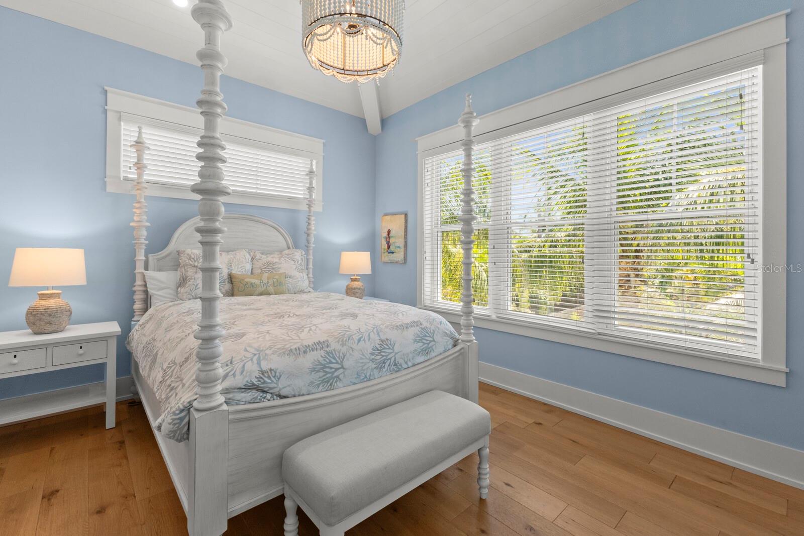 407 PINE AVE, ANNA MARIA, FL, 34216