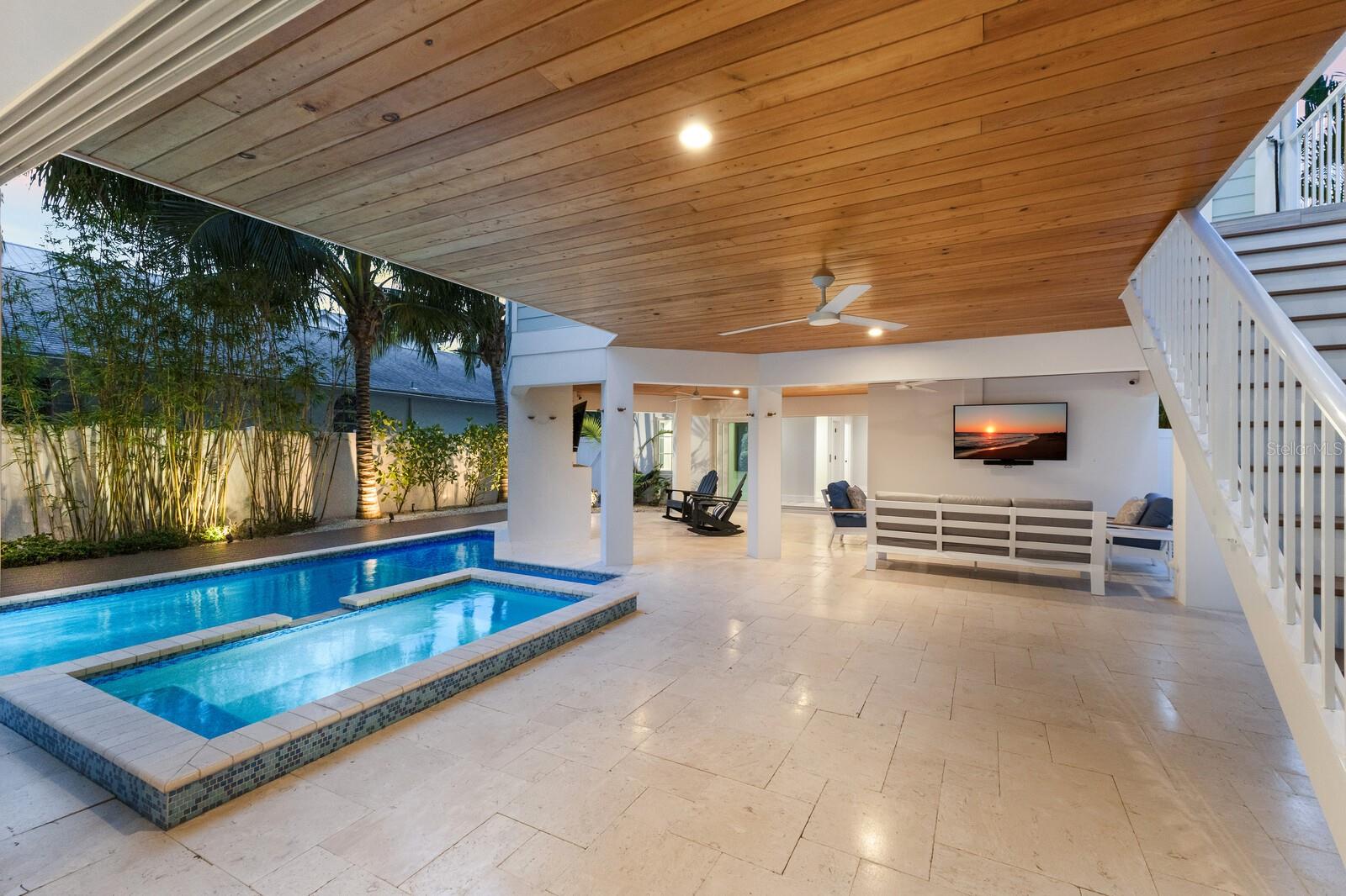 407 PINE AVE, ANNA MARIA, FL, 34216