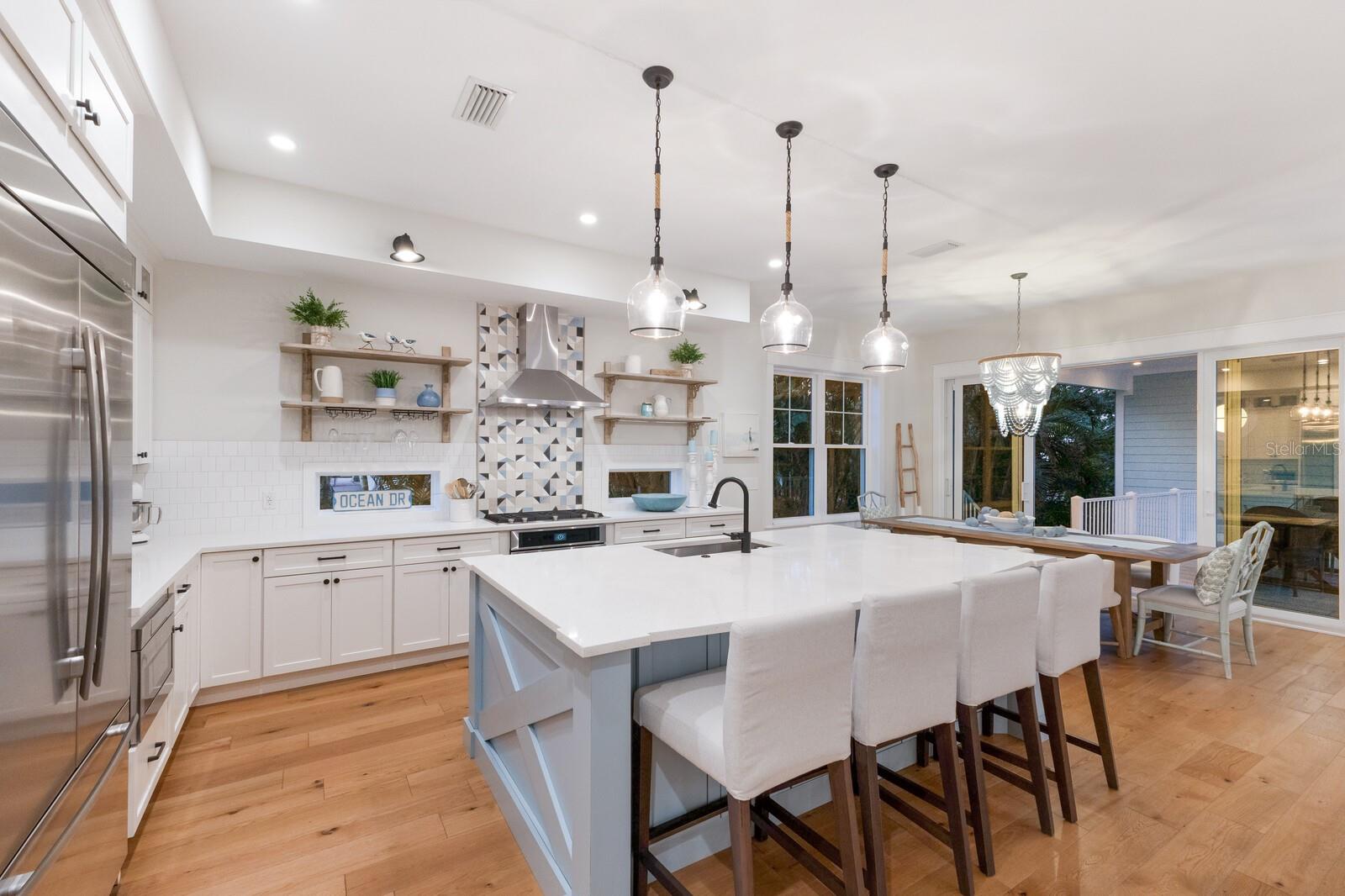 407 PINE AVE, ANNA MARIA, FL, 34216