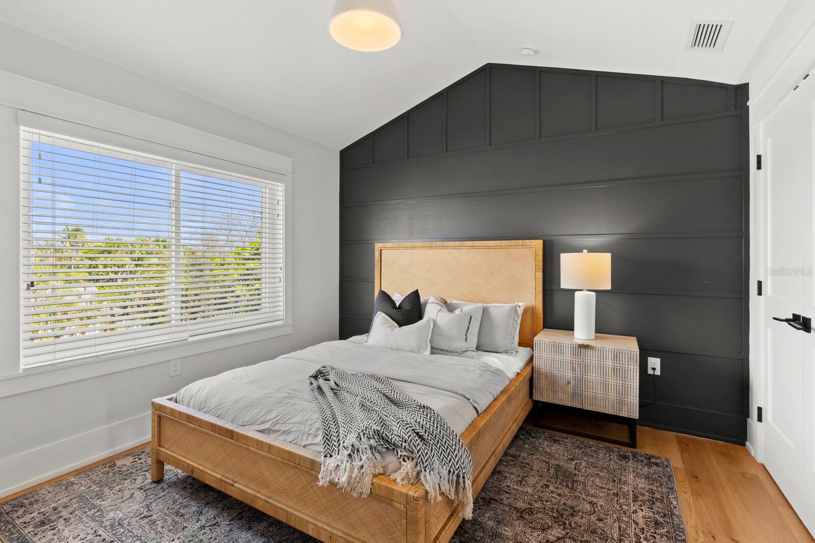 407 PINE AVE, ANNA MARIA, FL, 34216