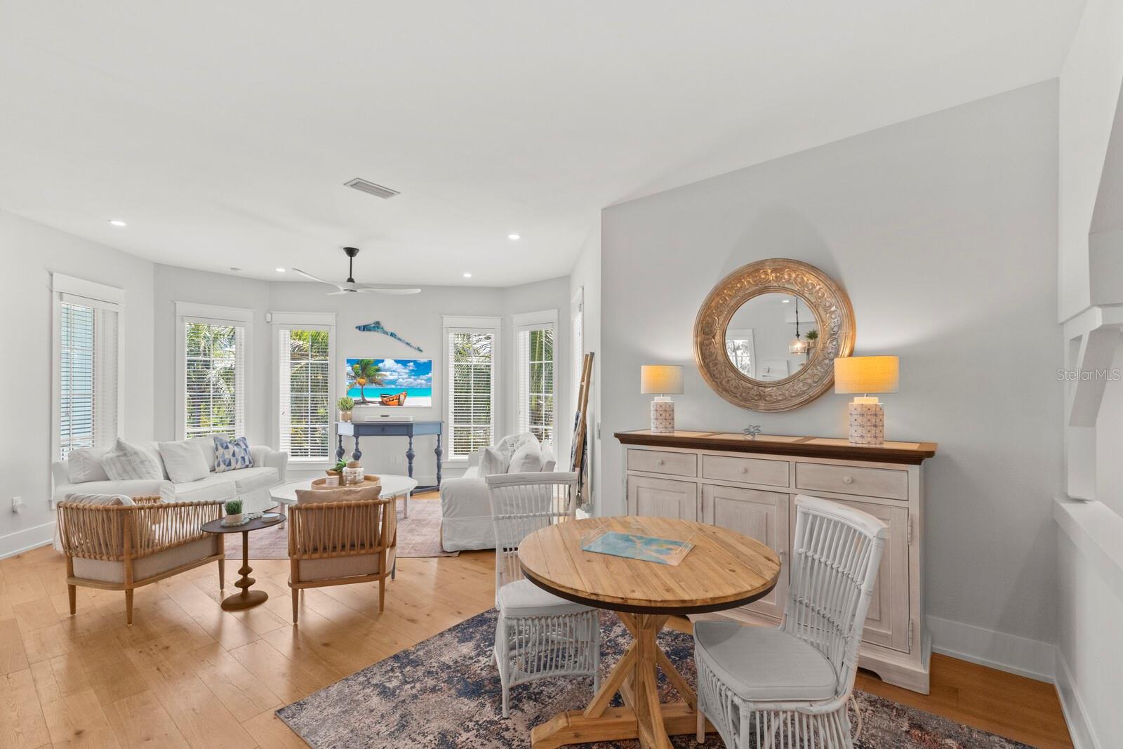 407 PINE AVE, ANNA MARIA, FL, 34216