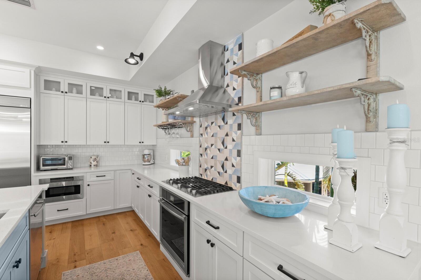 407 PINE AVE, ANNA MARIA, FL, 34216