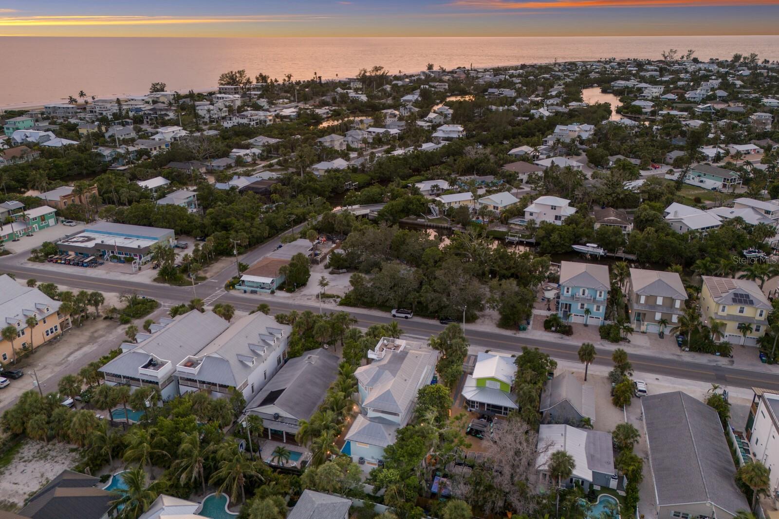 407 PINE AVE, ANNA MARIA, FL, 34216