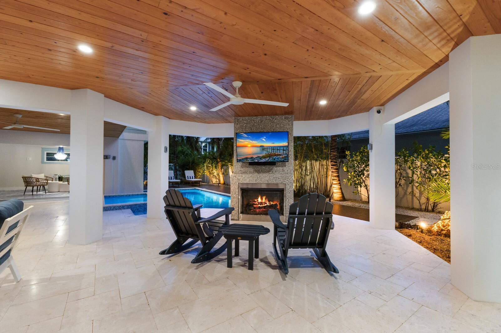 407 PINE AVE, ANNA MARIA, FL, 34216