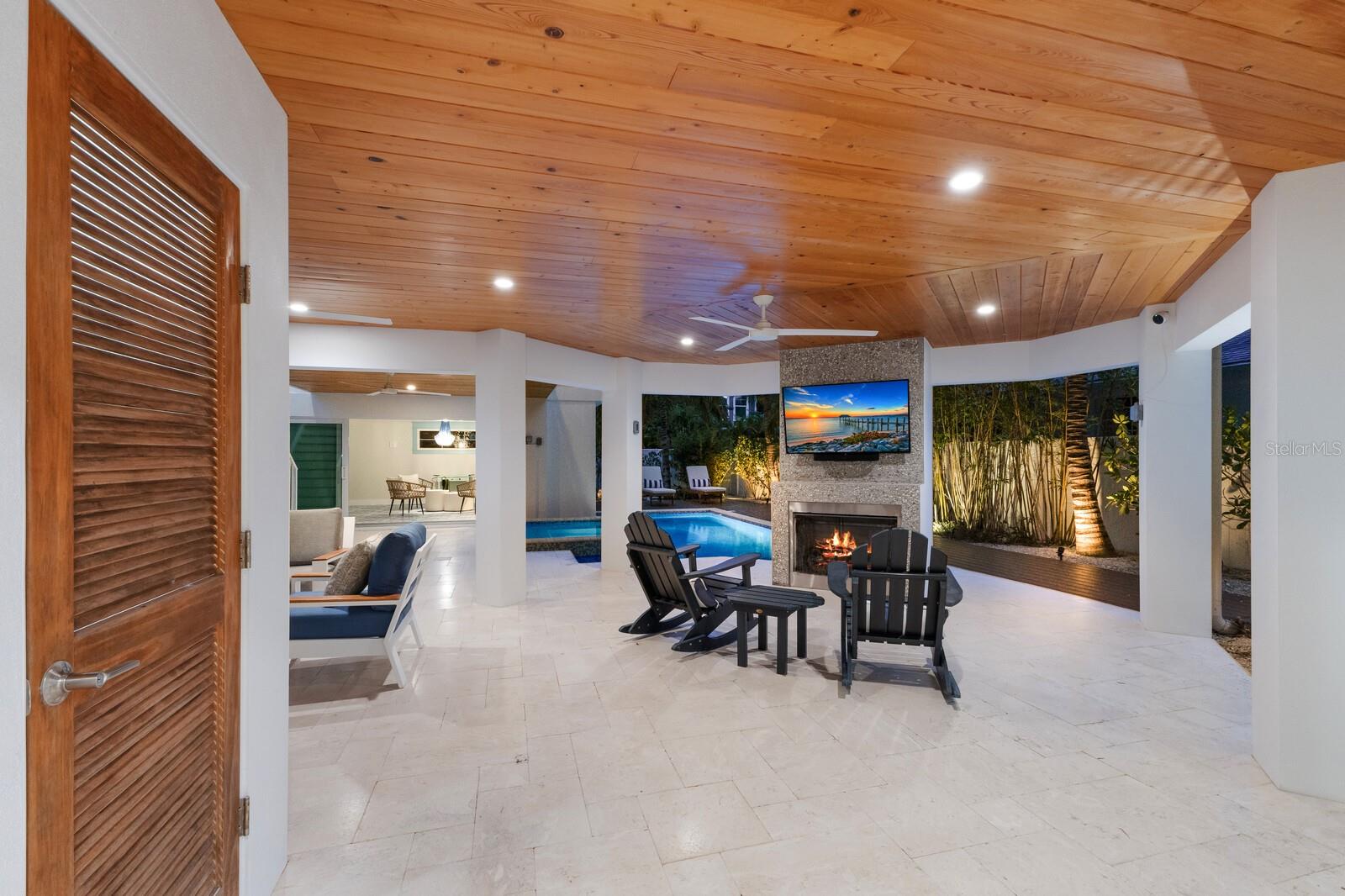 407 PINE AVE, ANNA MARIA, FL, 34216