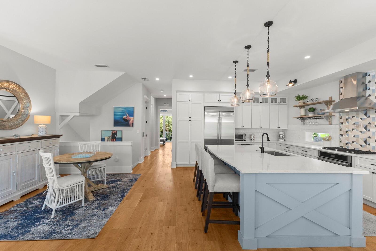 407 PINE AVE, ANNA MARIA, FL, 34216