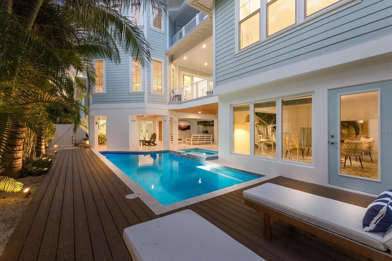 407 PINE AVE, ANNA MARIA, FL, 34216