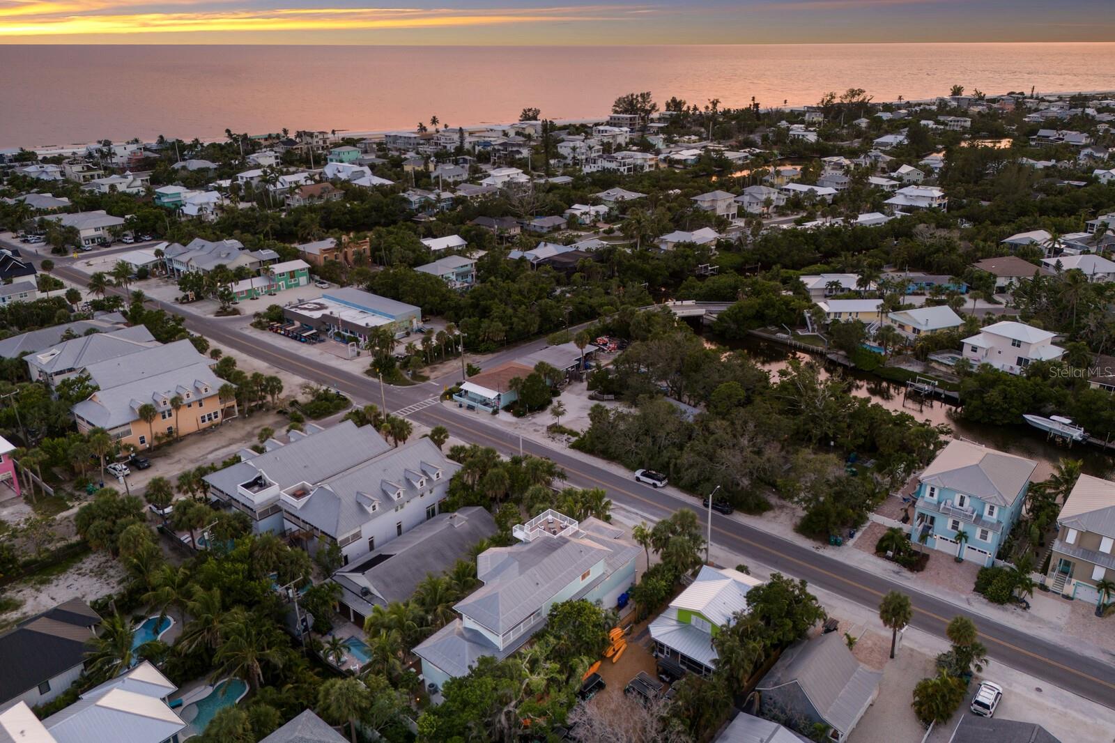 407 PINE AVE, ANNA MARIA, FL, 34216