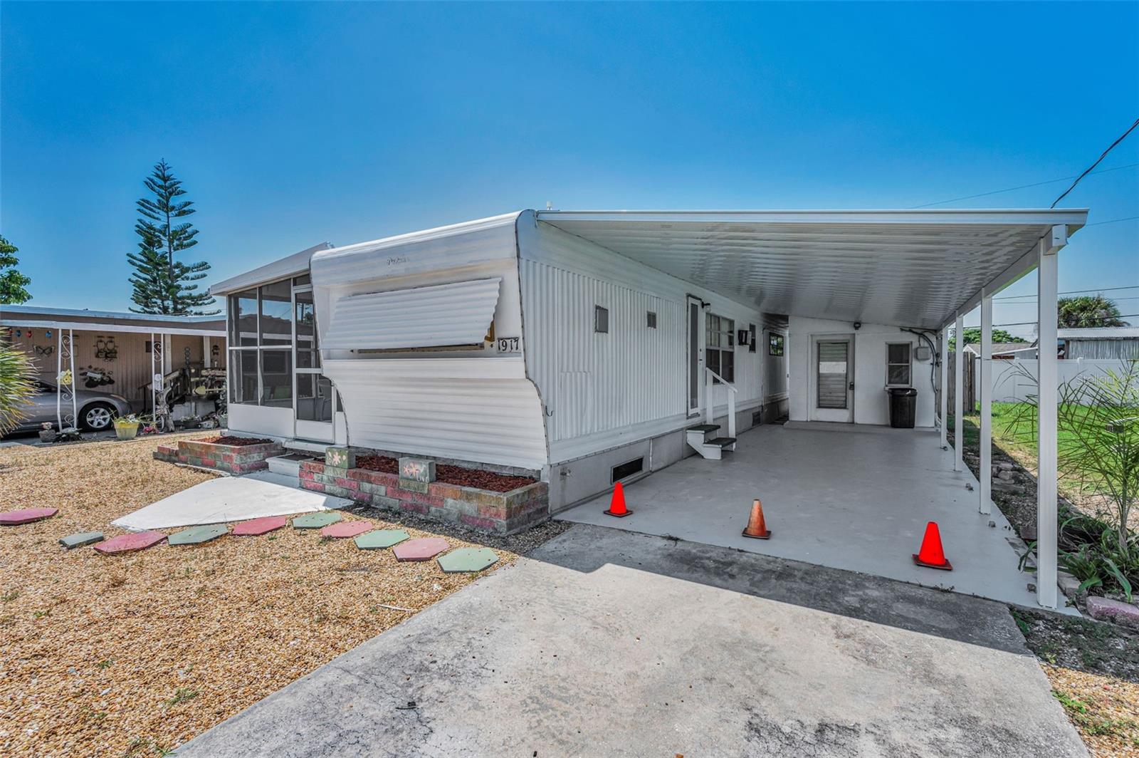 1917 HESS DR, HOLIDAY, FL, 34691