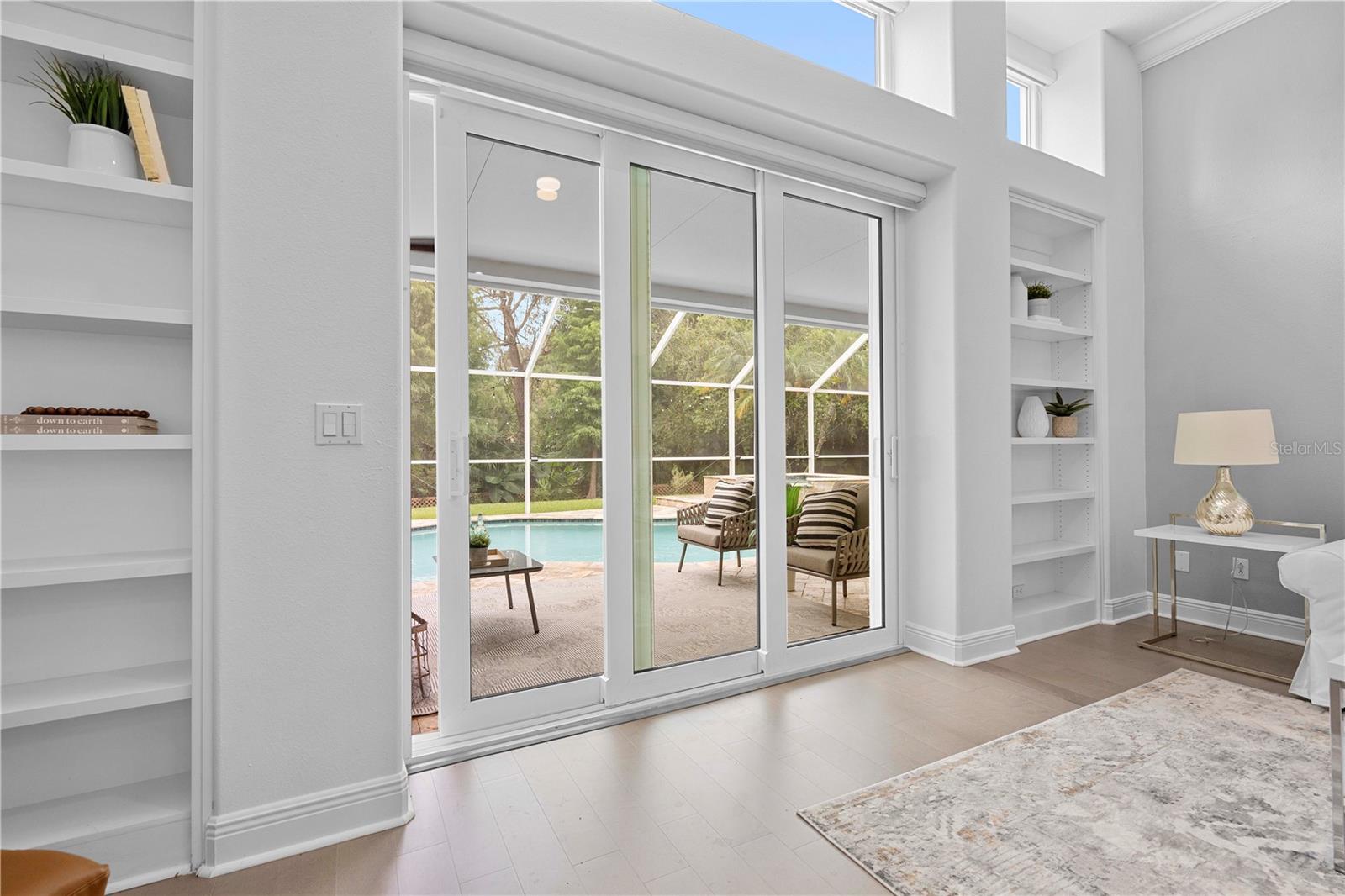 9905 WOODBAY DR DR, TAMPA, FL, 33626