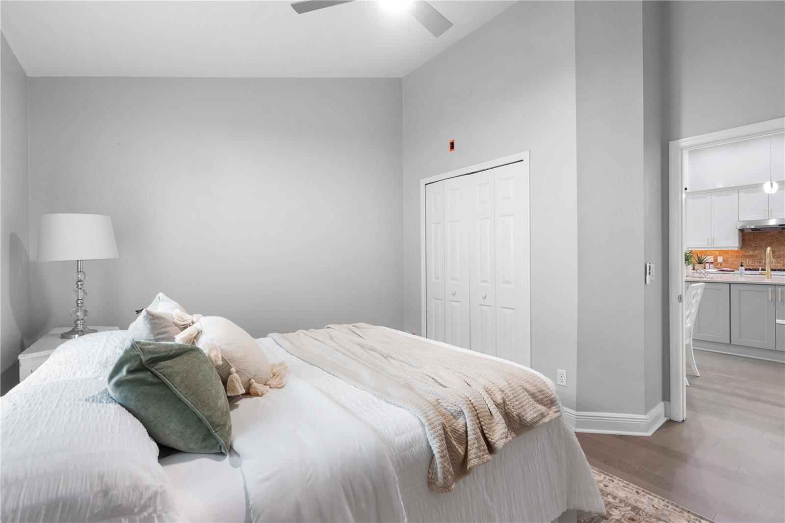 9905 WOODBAY DR DR, TAMPA, FL, 33626