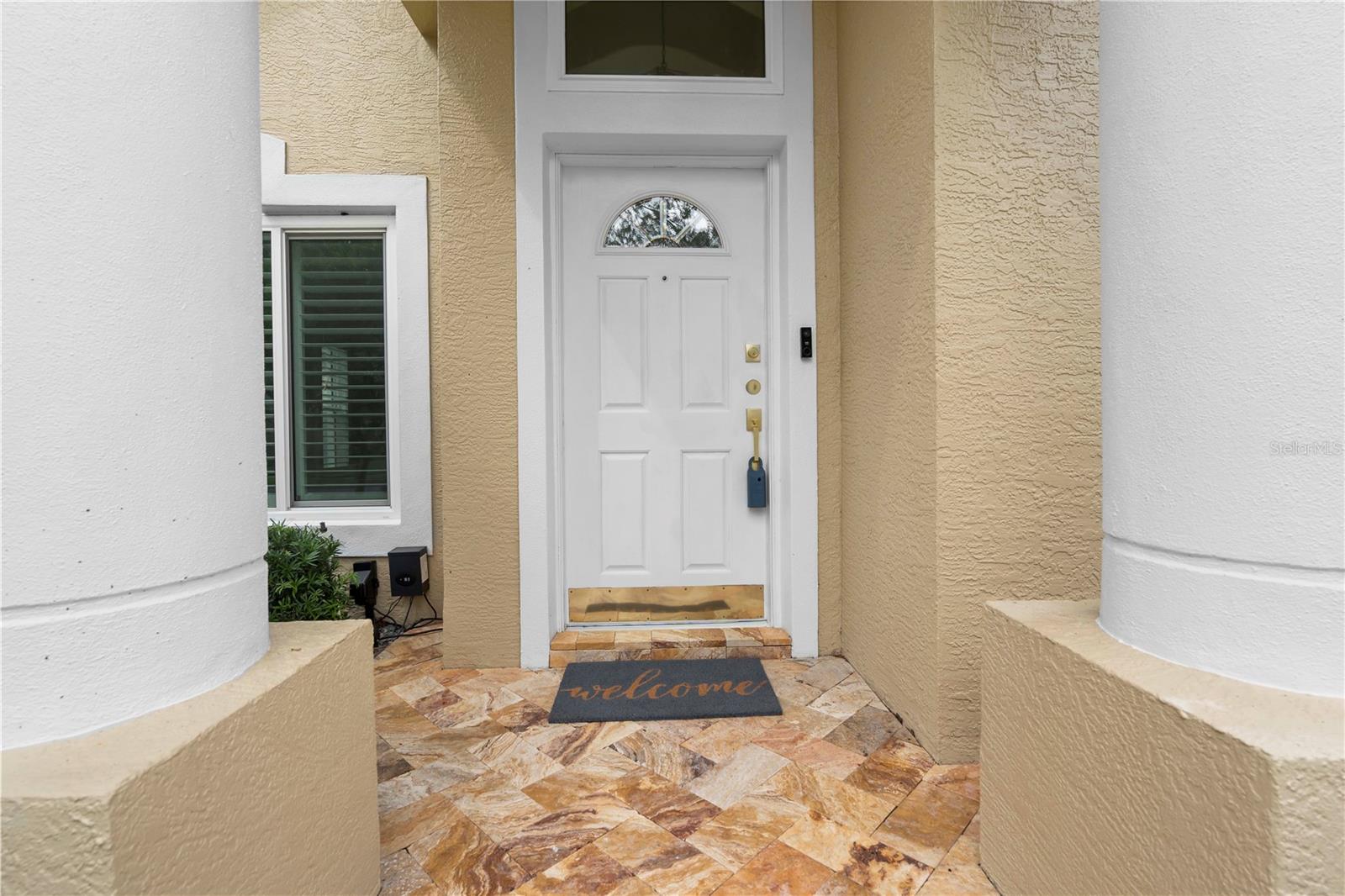 9905 WOODBAY DR DR, TAMPA, FL, 33626