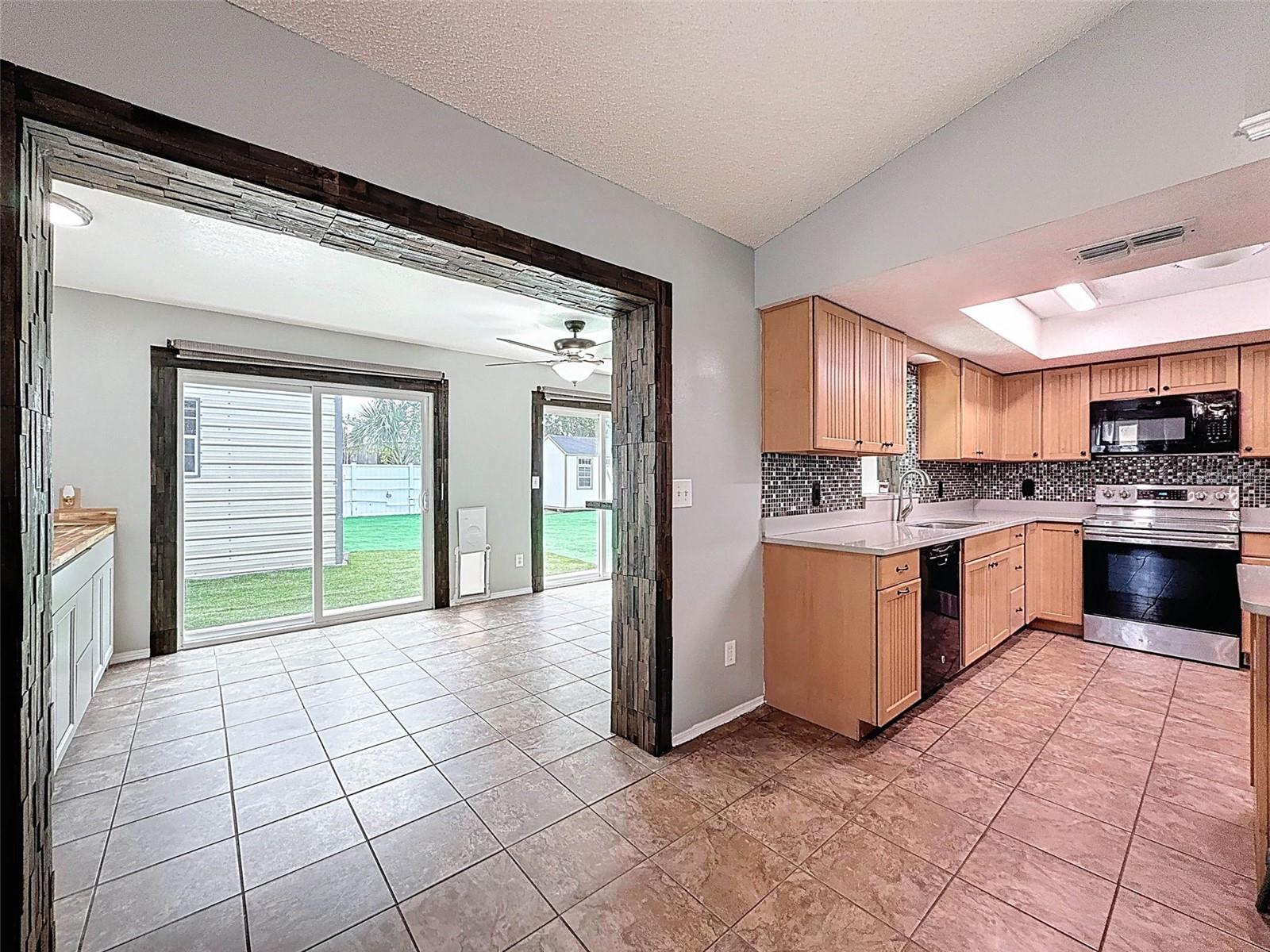 1516 DEERING AVE, SPRING HILL, FL, 34609