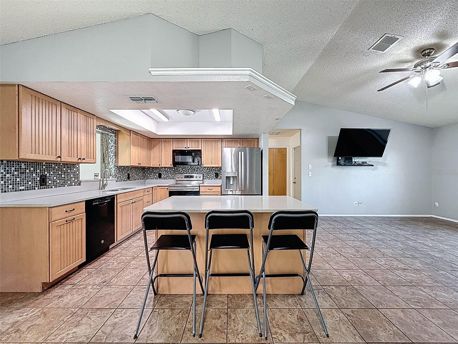 1516 DEERING AVE, SPRING HILL, FL, 34609