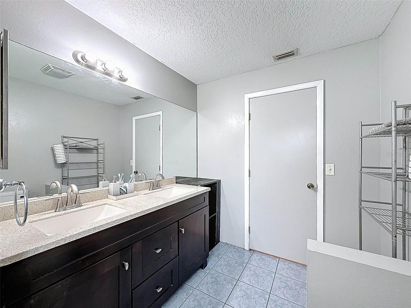 1516 DEERING AVE, SPRING HILL, FL, 34609