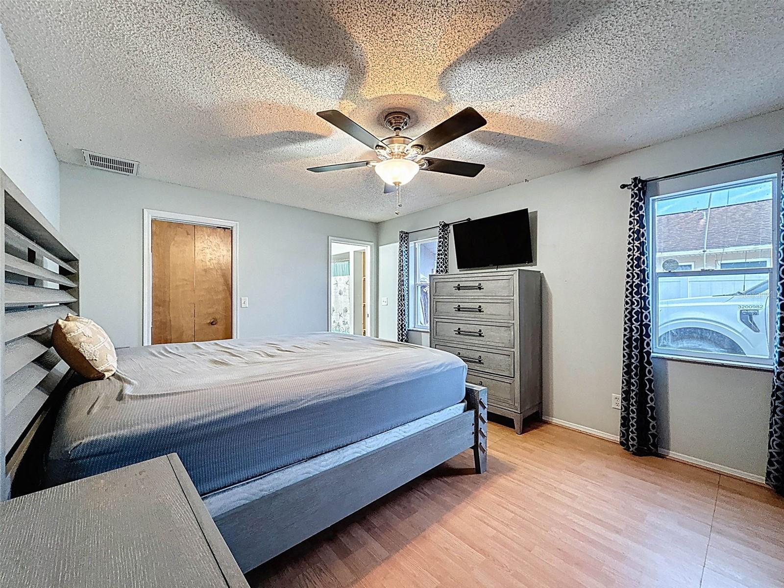 1516 DEERING AVE, SPRING HILL, FL, 34609