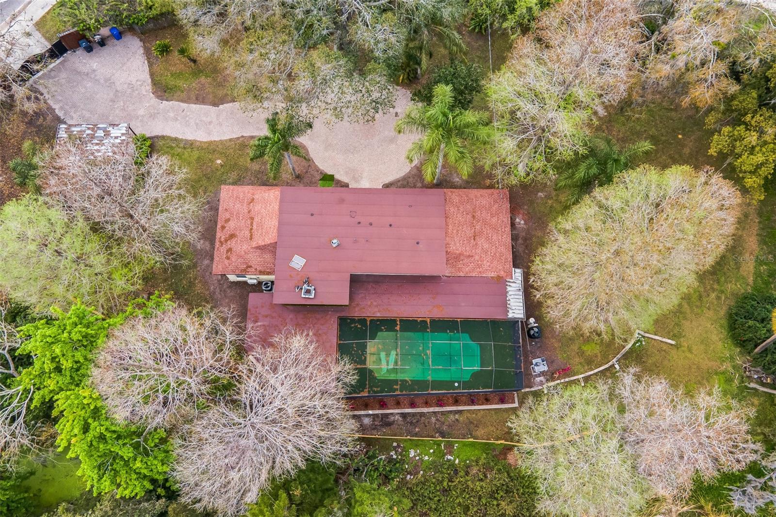 14333 LAKE MAGDALENE BLVD, TAMPA, FL, 33618