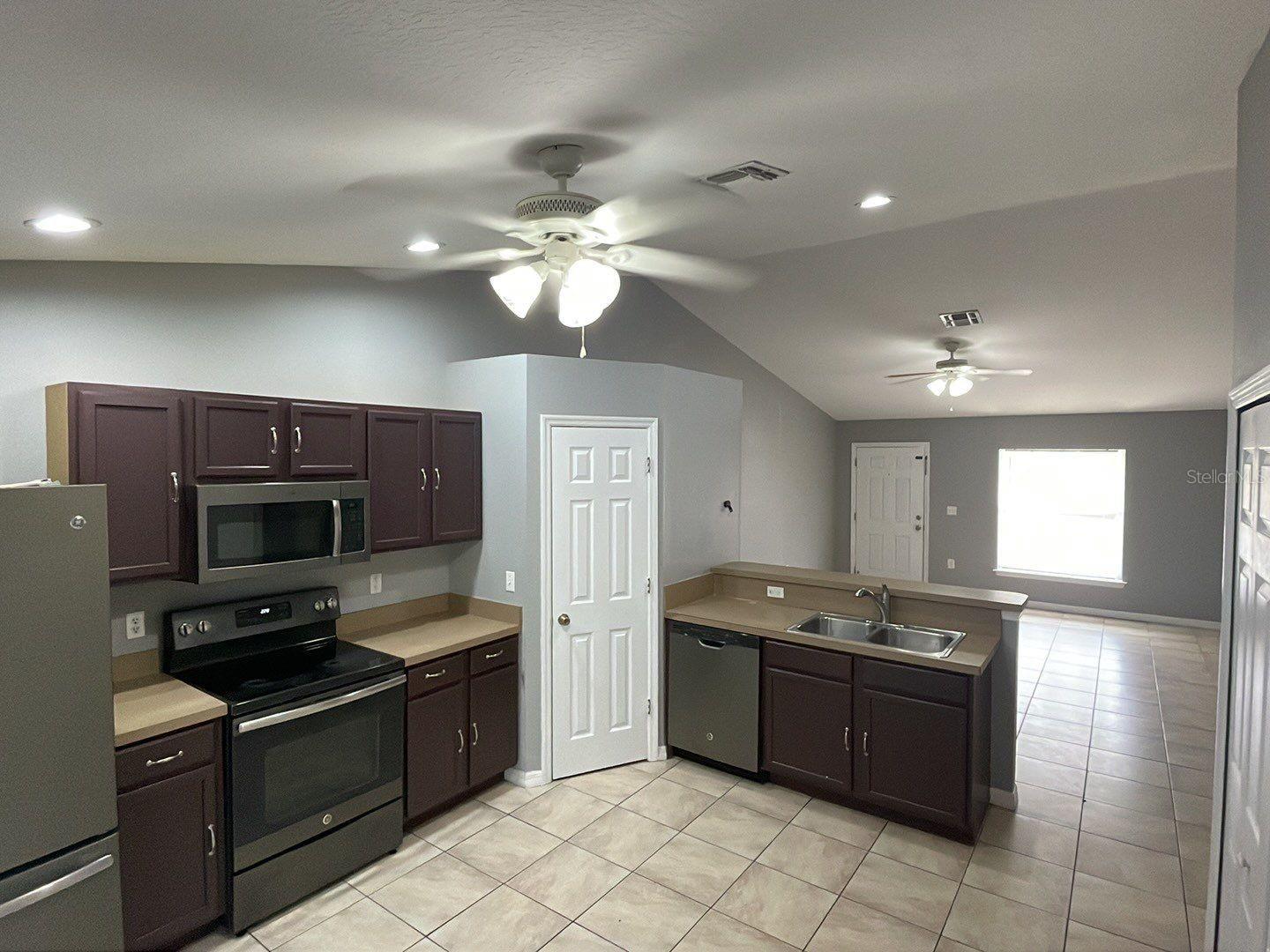 2765 COURTLAND BLVD, DELTONA, FL, 32738