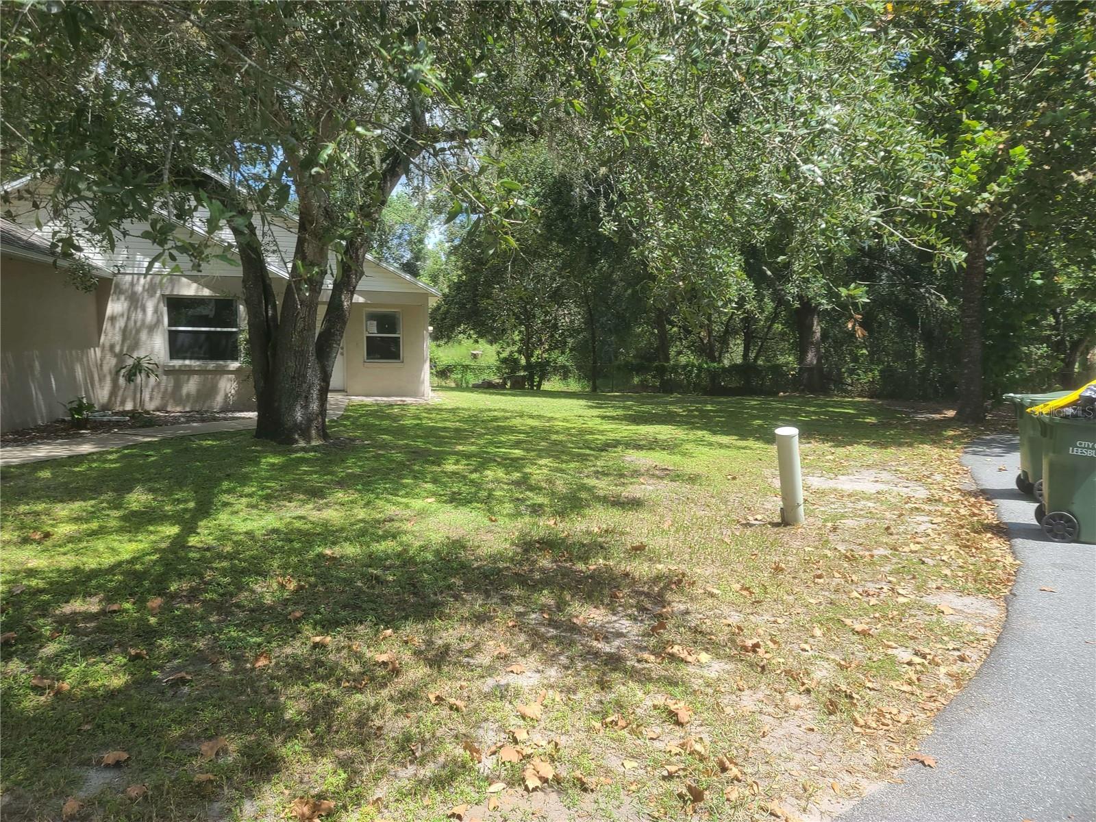 2708 LORRAINE DR, LEESBURG, FL, 34748