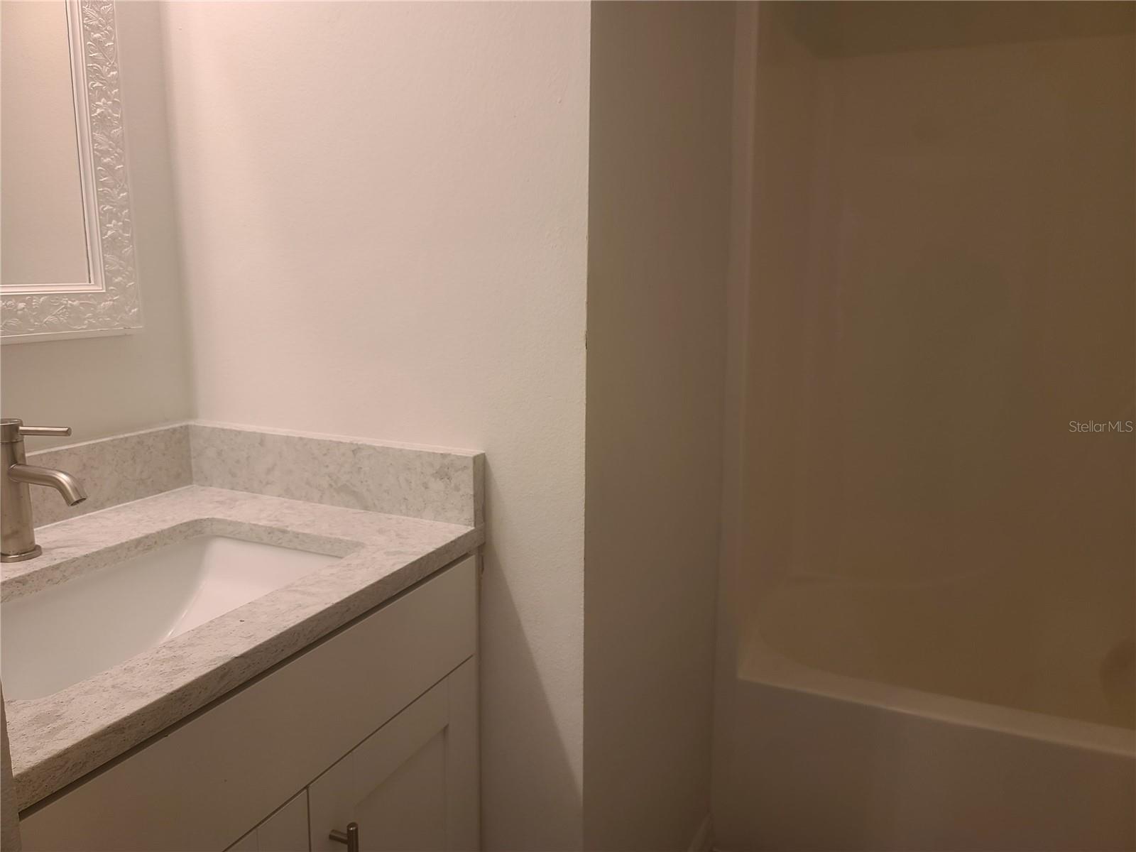 2708 LORRAINE DR, LEESBURG, FL, 34748