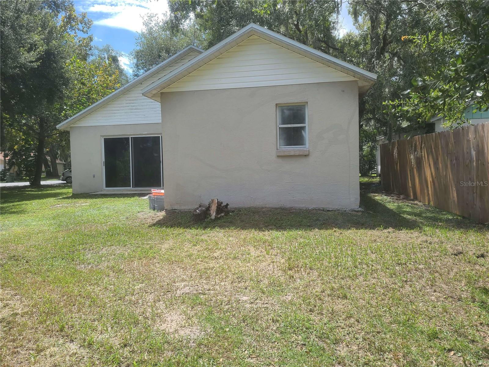 2708 LORRAINE DR, LEESBURG, FL, 34748