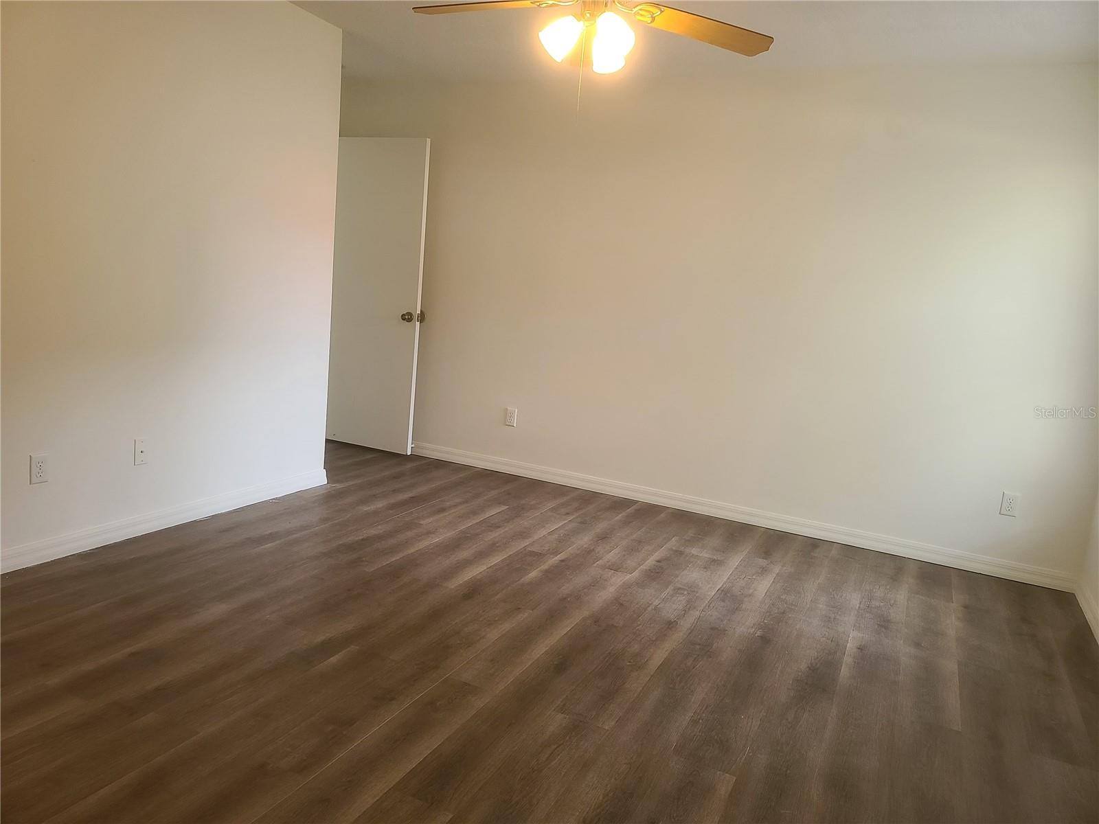 2708 LORRAINE DR, LEESBURG, FL, 34748