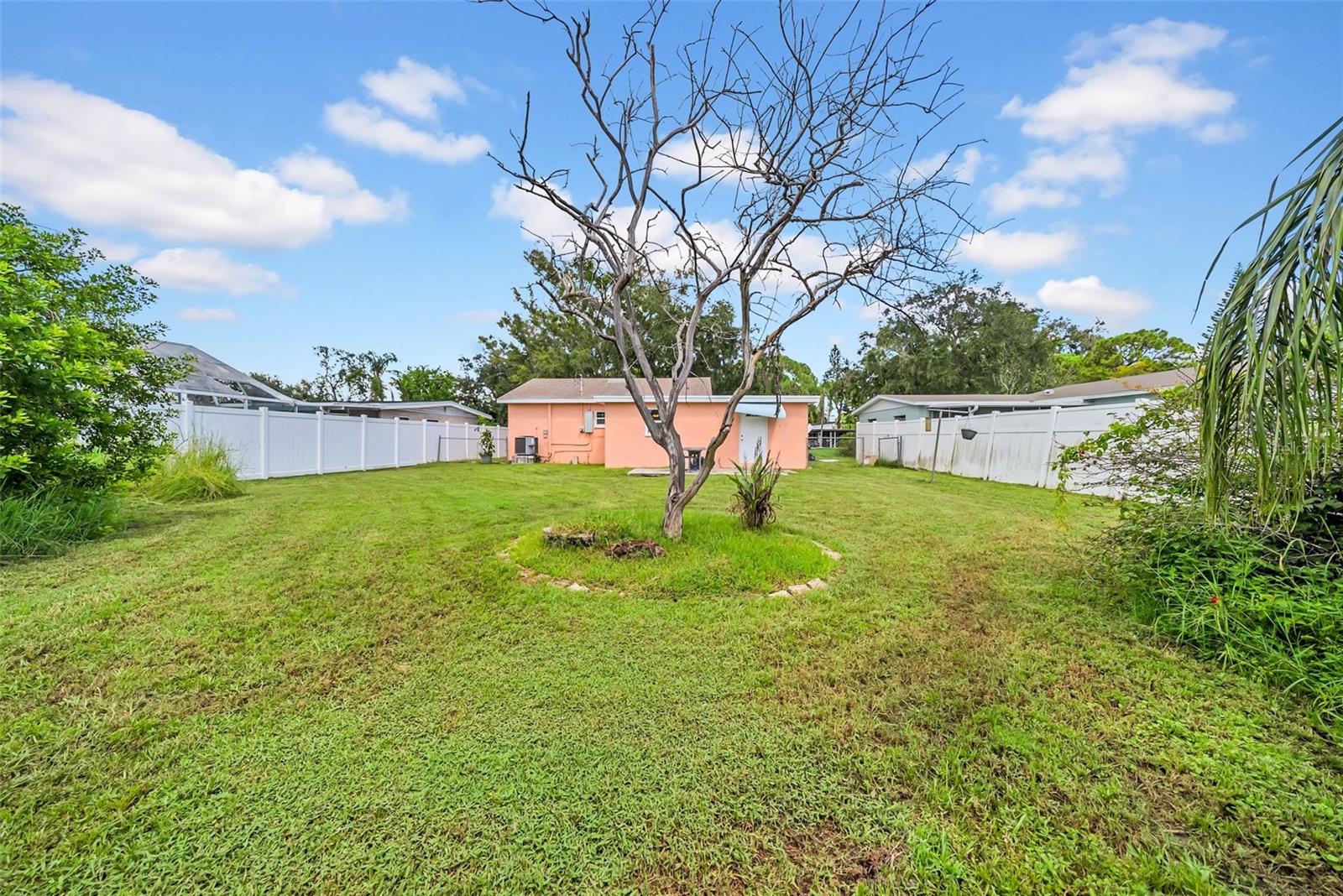 9046 1ST ST N, ST PETERSBURG, FL, 33702