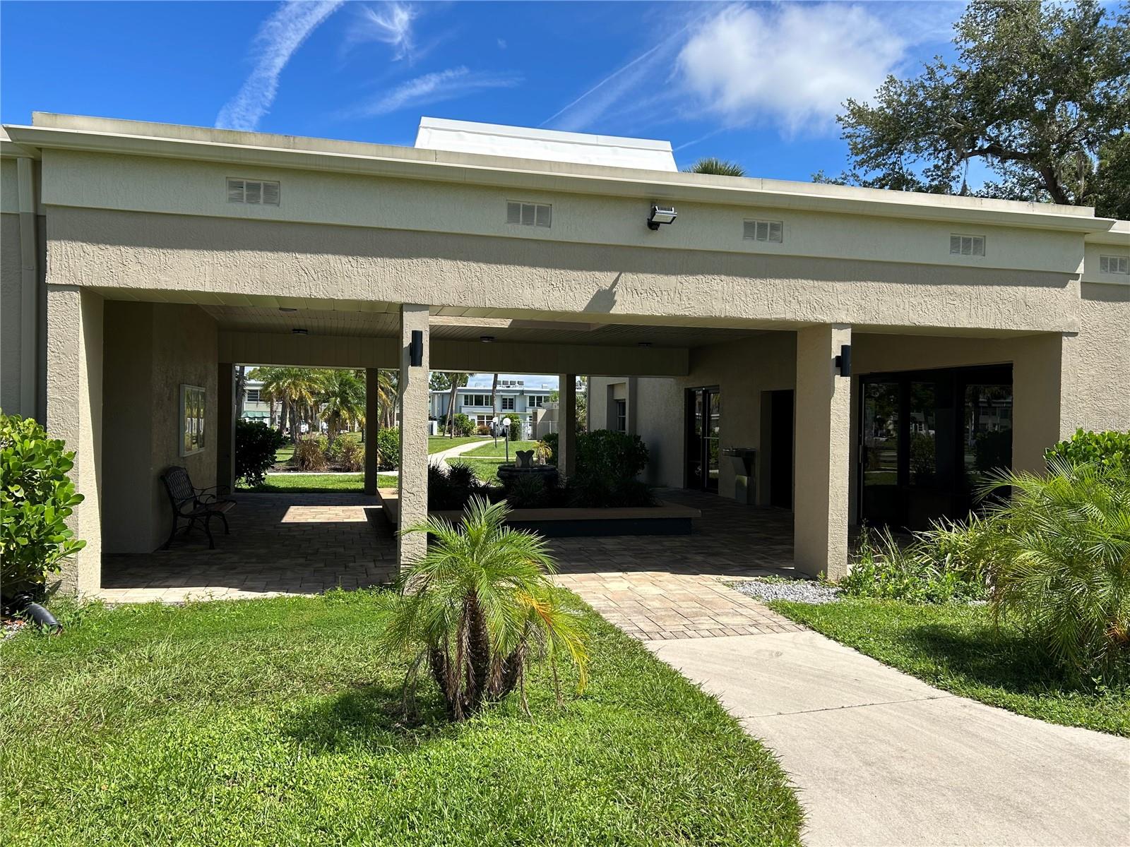 D6143631 Property Photo