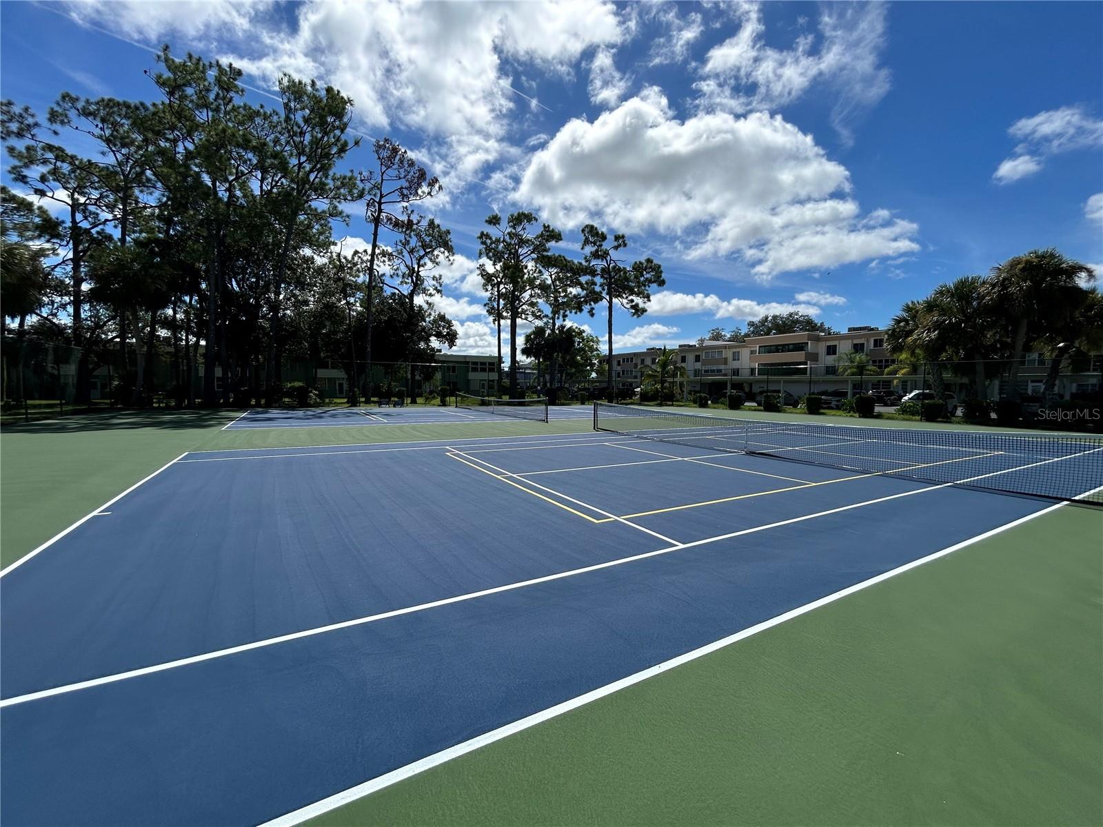 D6143631 Property Photo