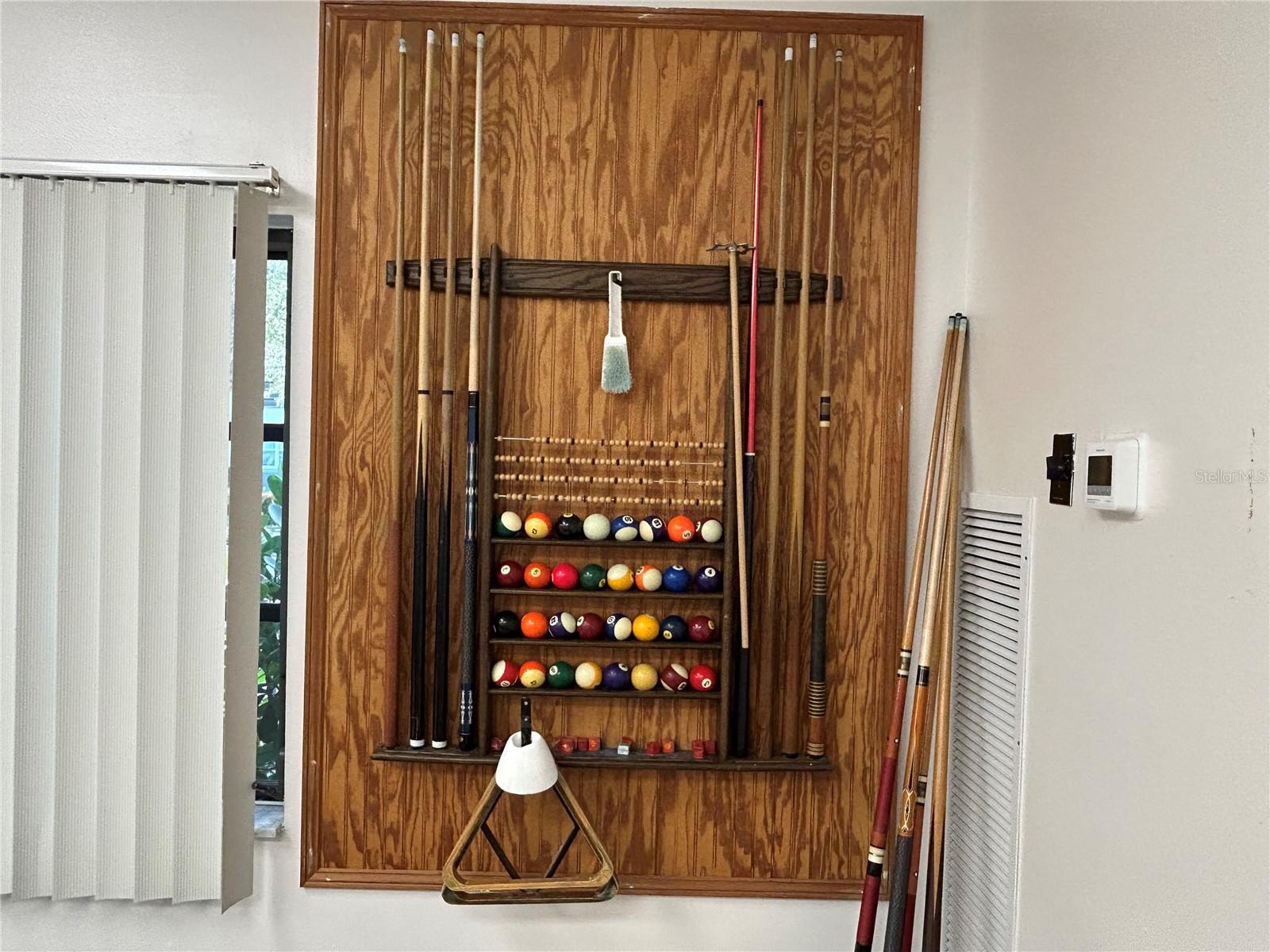 D6143631 Property Photo