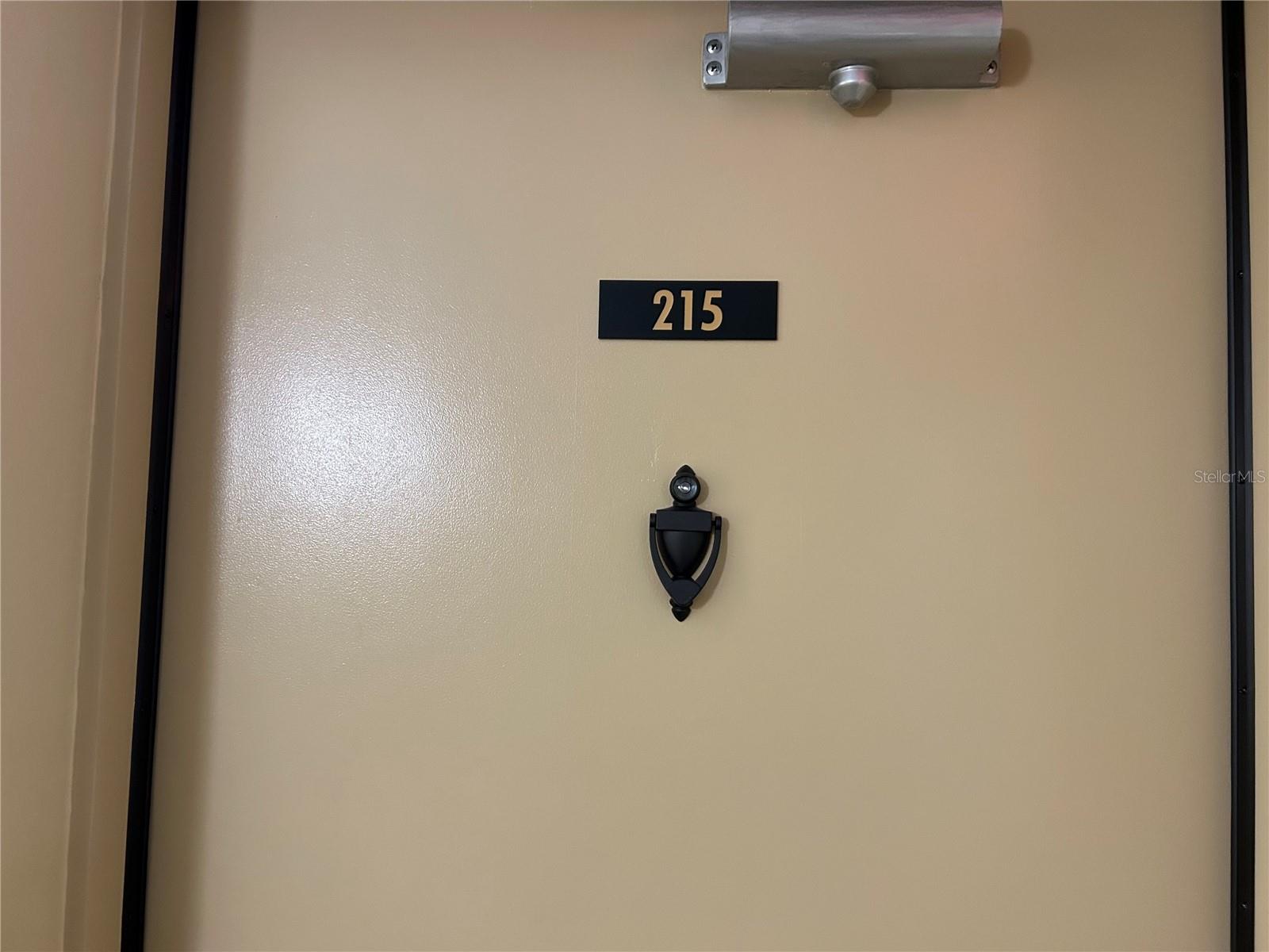 D6143631 Property Photo