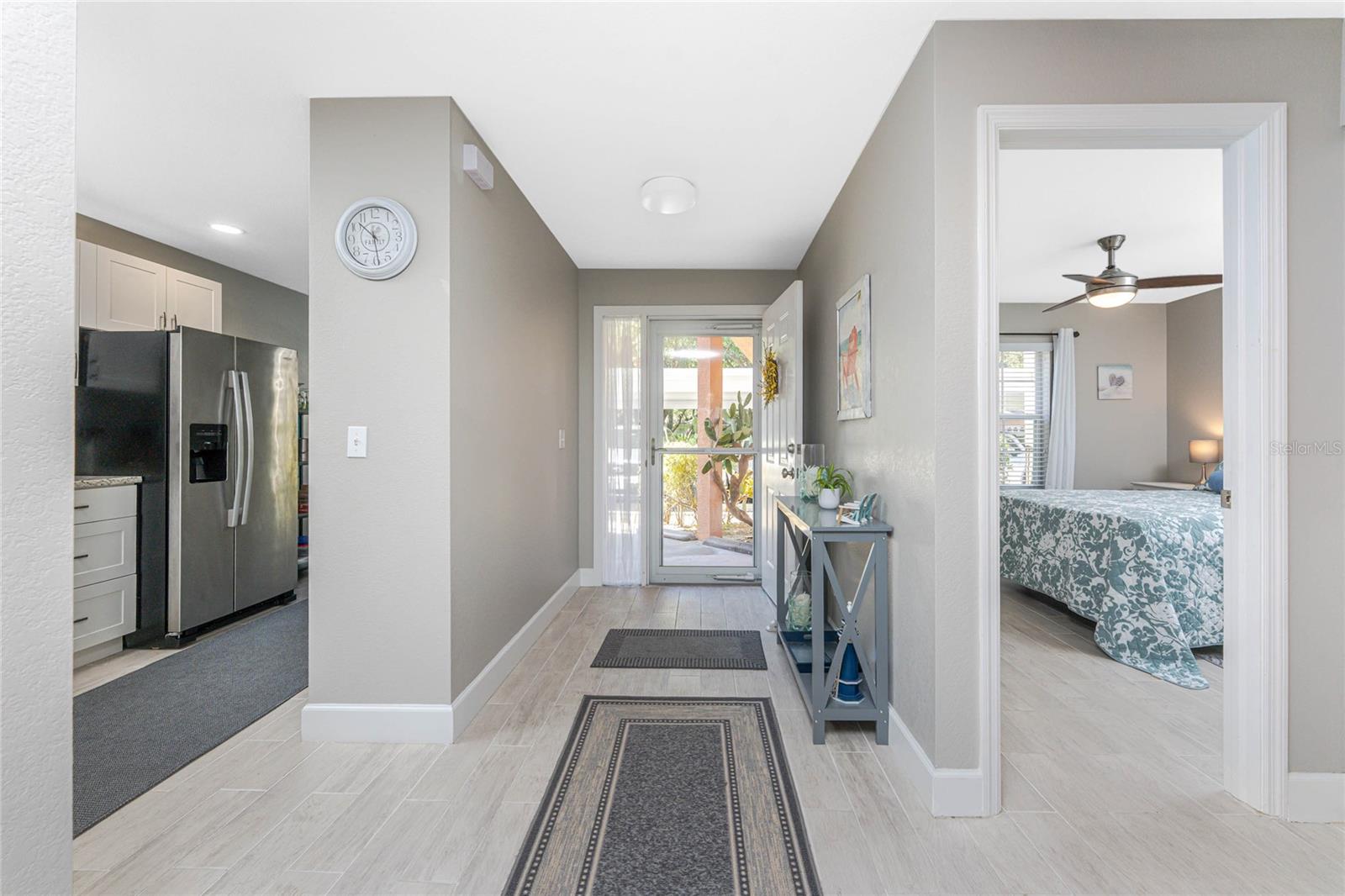 1091 LIVE OAK CIR #102, PORT CHARLOTTE, FL, 33948