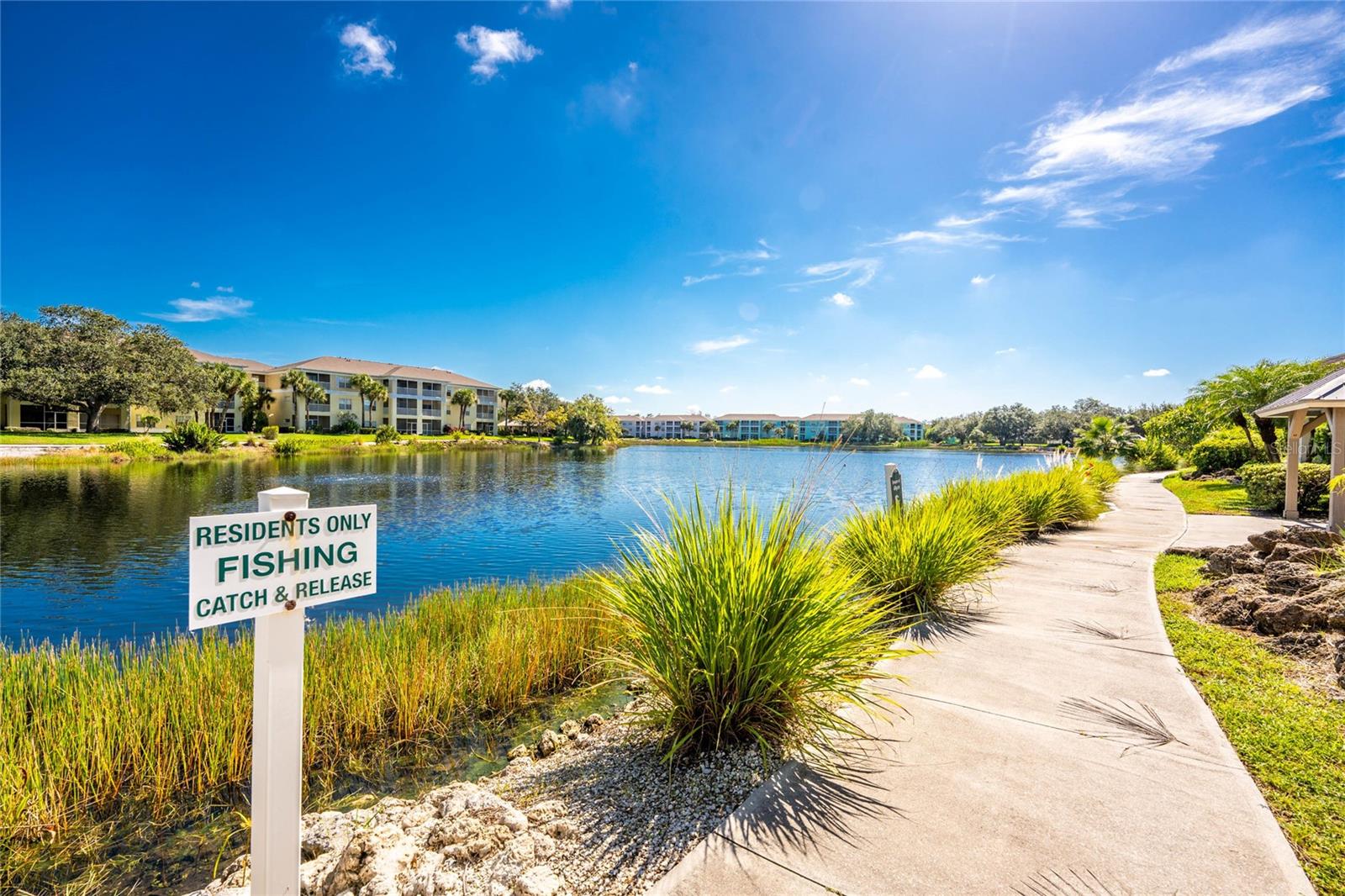 1091 LIVE OAK CIR #102, PORT CHARLOTTE, FL, 33948