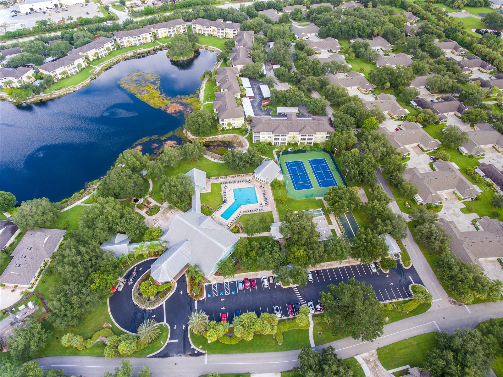 1091 LIVE OAK CIR #102, PORT CHARLOTTE, FL, 33948