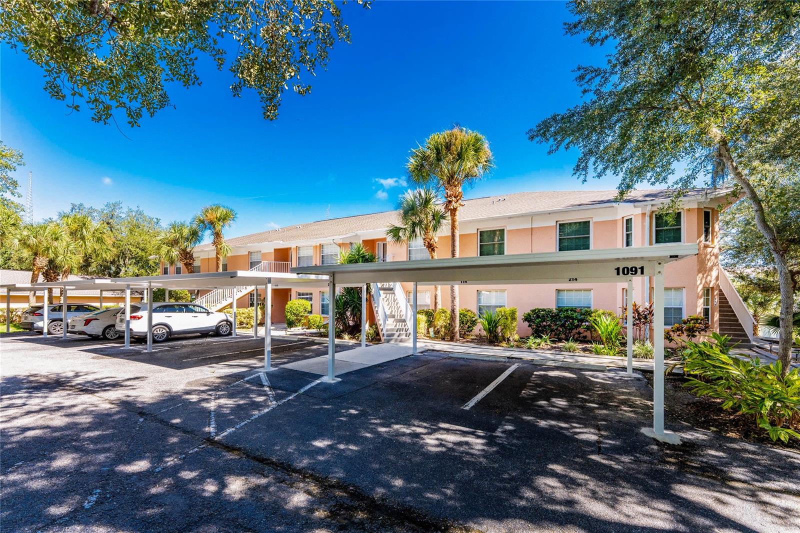 1091 LIVE OAK CIR #102, PORT CHARLOTTE, FL, 33948