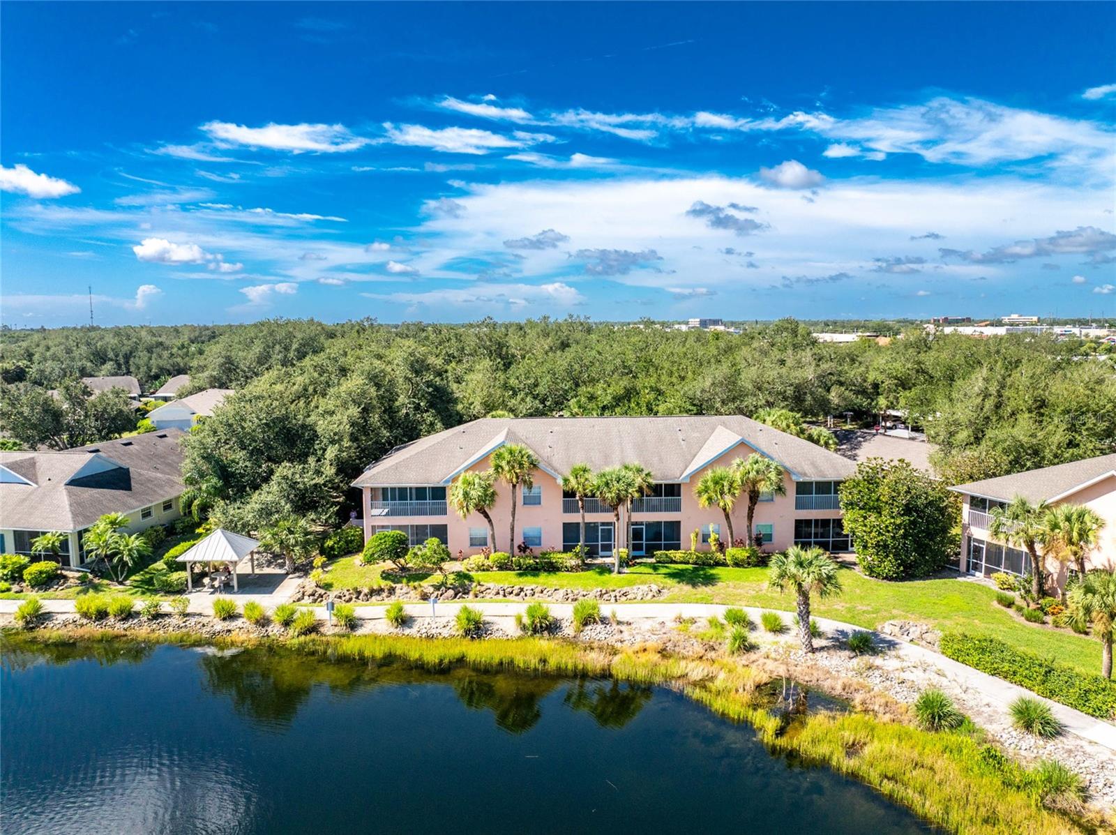 1091 LIVE OAK CIR #102, PORT CHARLOTTE, FL, 33948