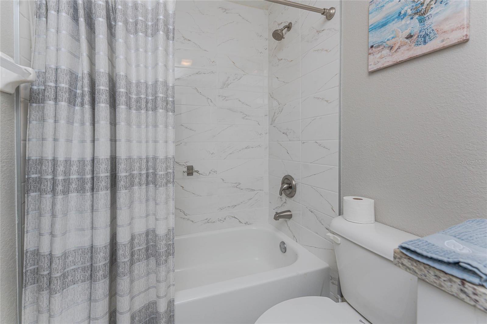 1091 LIVE OAK CIR #102, PORT CHARLOTTE, FL, 33948