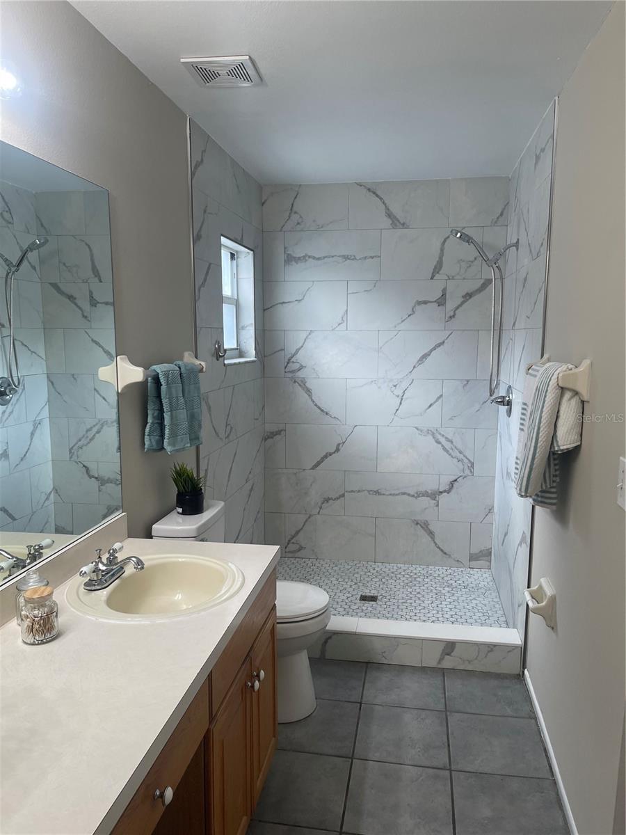 1206 GRASSY MEADOW PL, BRANDON, FL, 33511