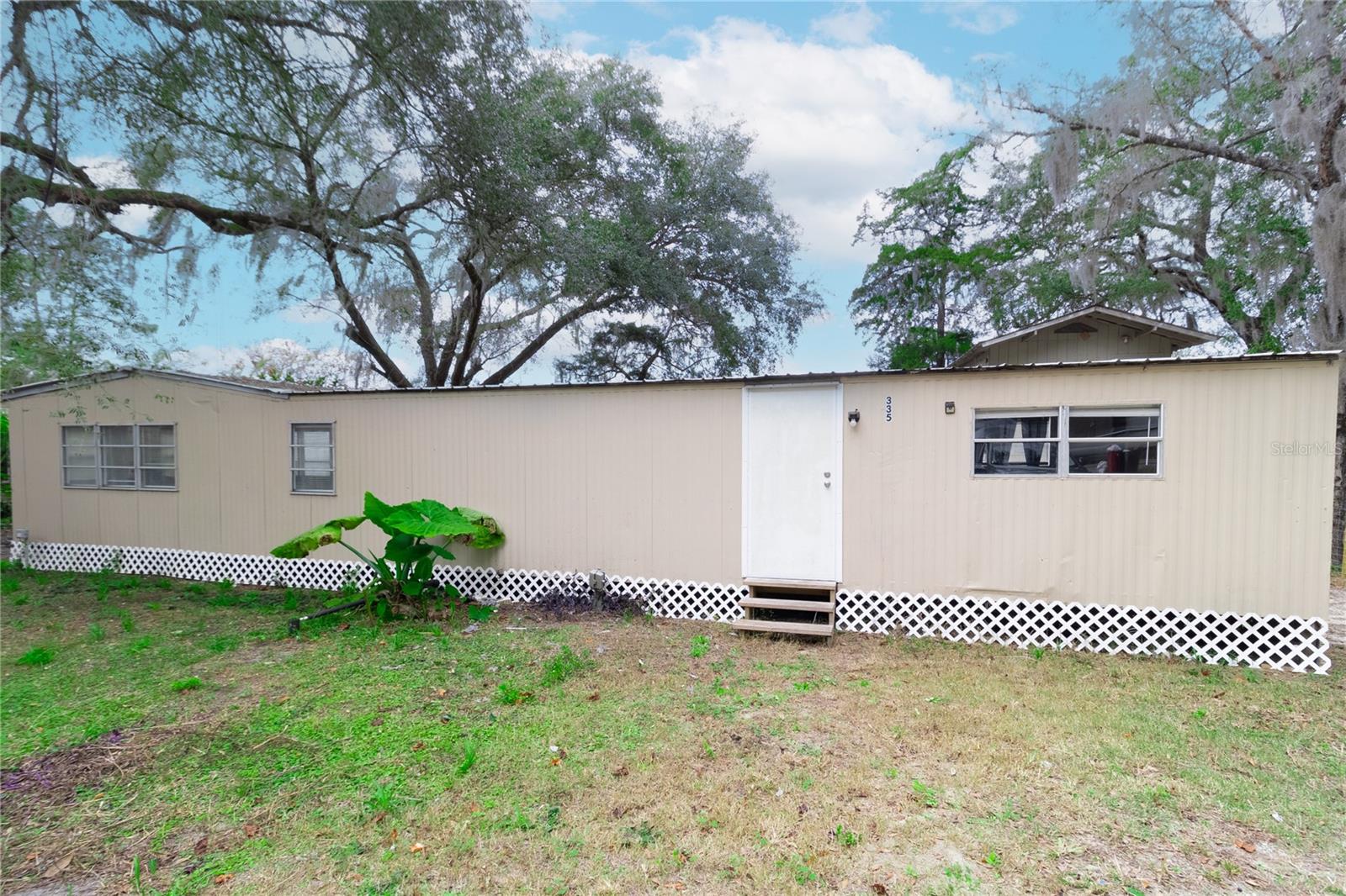 GC533696 Property Photo