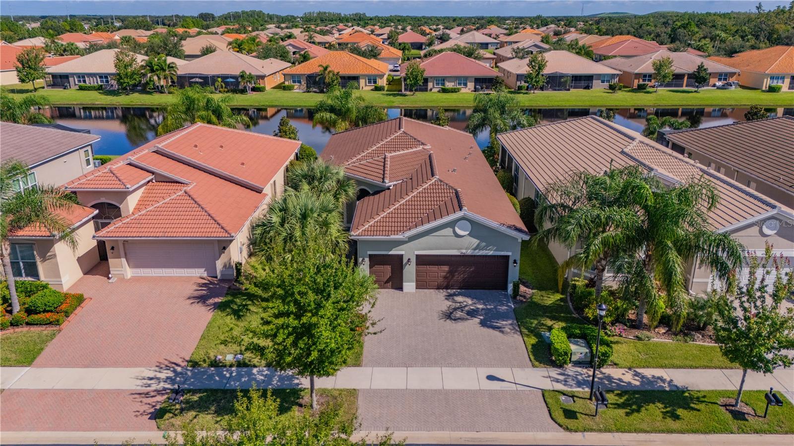 4948 GRAND BANKS DR, WIMAUMA, FL, 33598