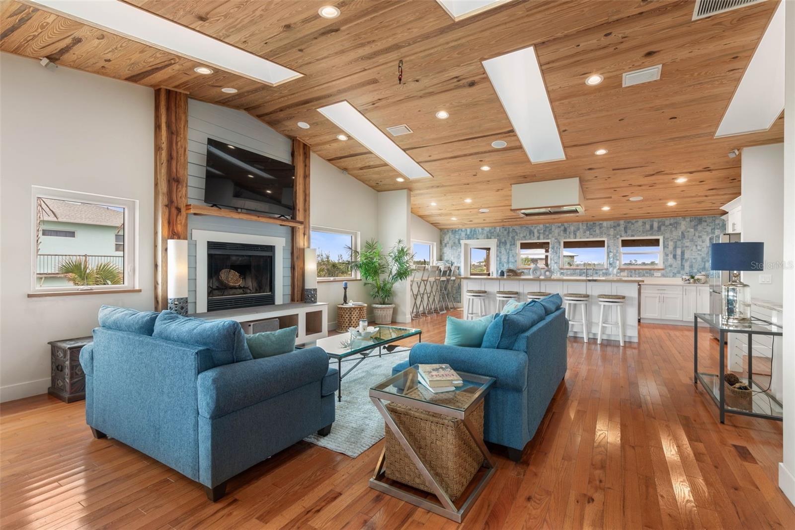 FC312388 Property Photo