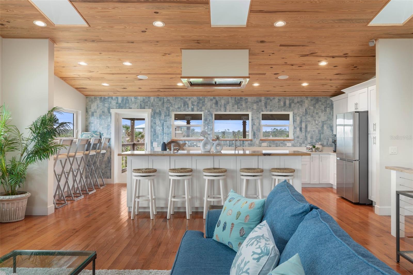 FC312388 Property Photo