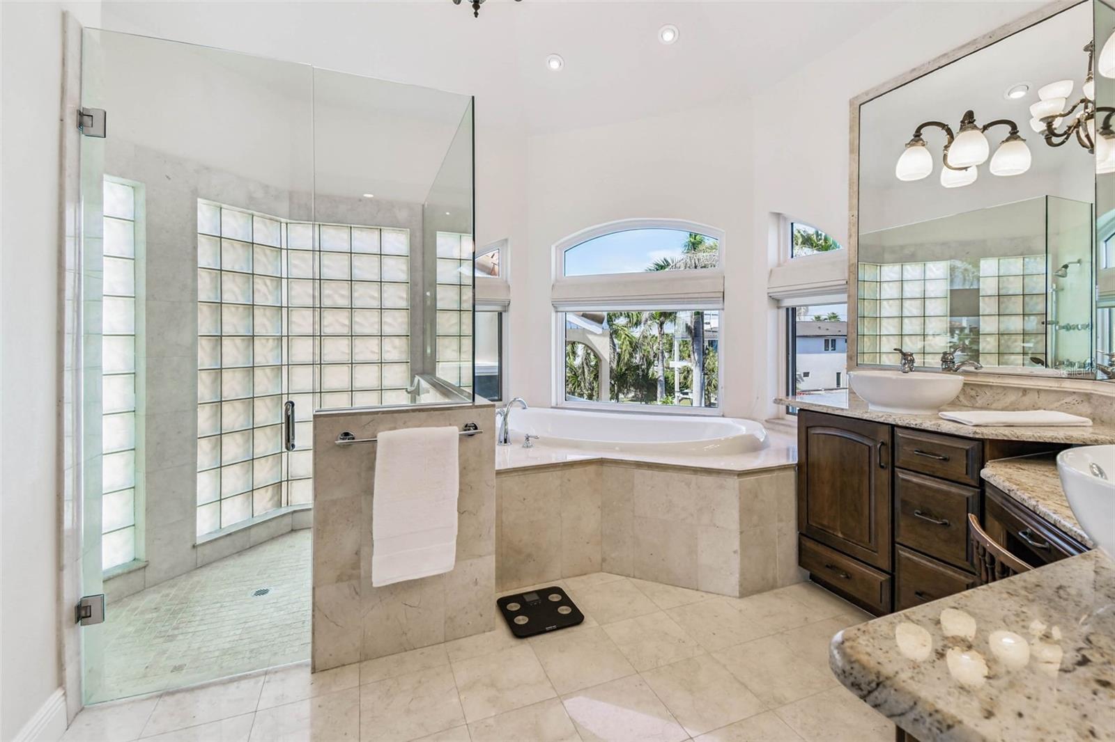 2809 SUNSET WAY, ST PETE BEACH, FL, 33706