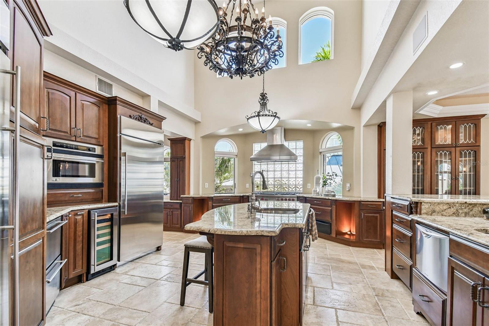 2809 SUNSET WAY, ST PETE BEACH, FL, 33706