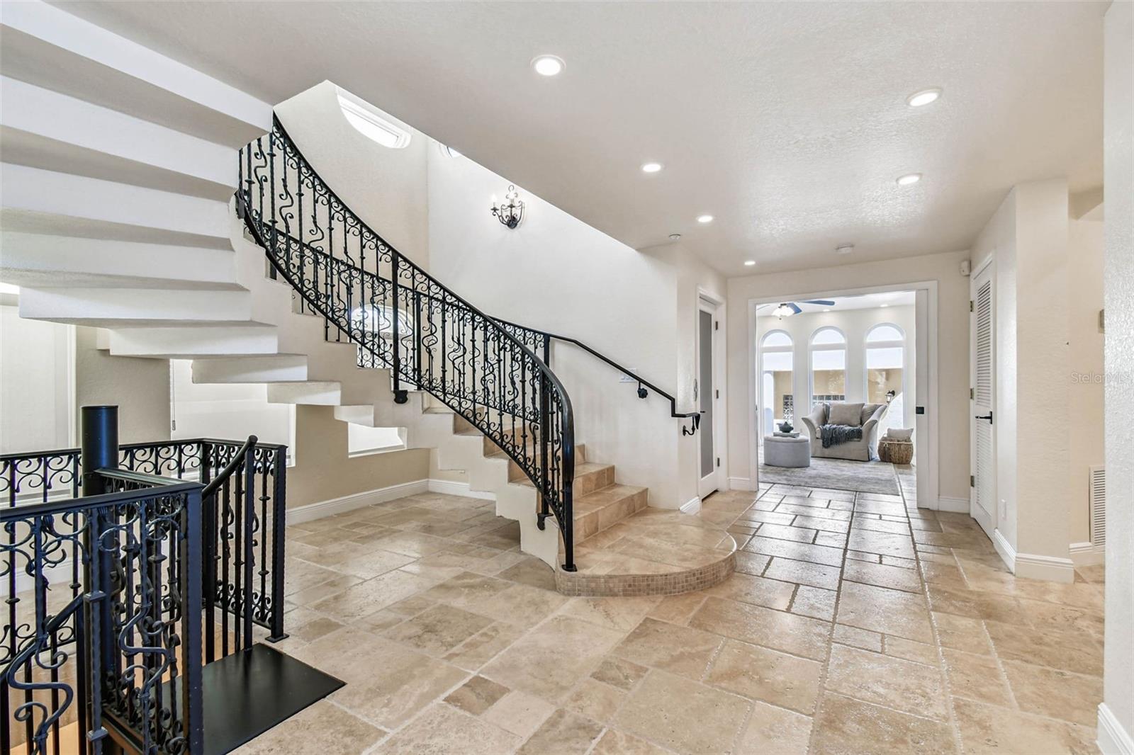 2809 SUNSET WAY, ST PETE BEACH, FL, 33706